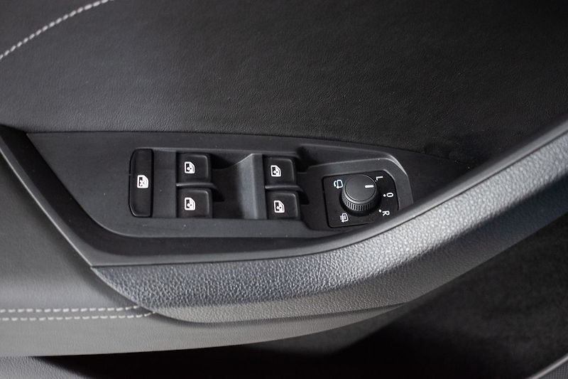 Škoda Kodiaq 2.0 TDI 147kW L&K*TAŽNÉ*ČR 1.M - fotka 19 z 52