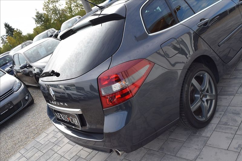 Renault Laguna 2,0 dCi 110KW NATÁČ. ZAD.NÁP. - fotka 12 z 49