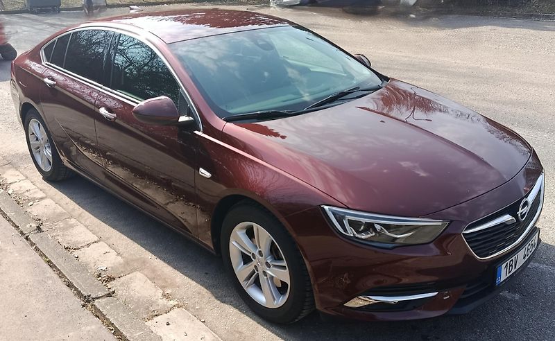 Opel Insignia (2018) - fotka 7 z 18