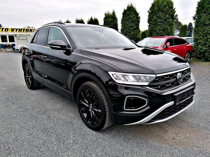 Volkswagen T-Roc (2022) 1.5 TSi 110kW DSG ACC - fotka 3 z 30