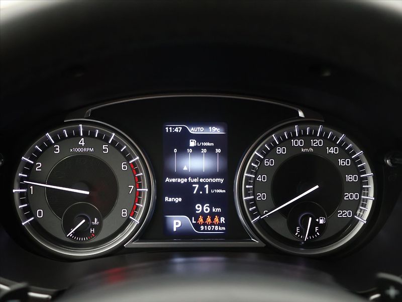 Suzuki Vitara 1,4 BoosterJet 103kW AllGrip C - fotka 18 z 36