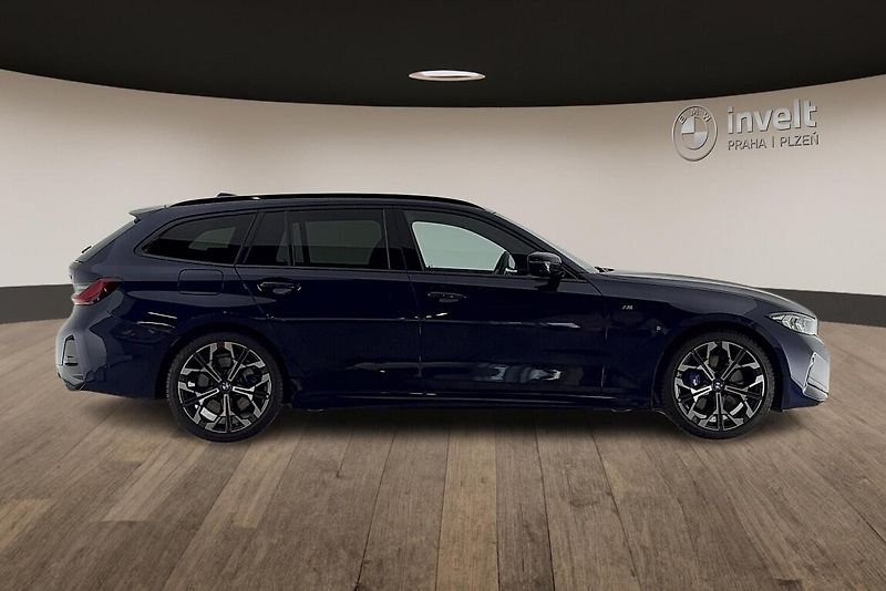 BMW Řada 3 řady 3 | 330d xDrive - fotka 2 z 24