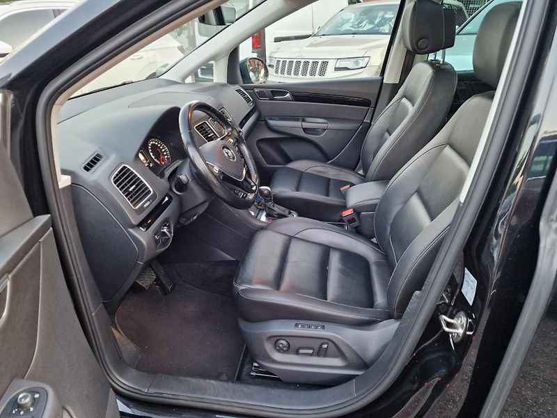 Volkswagen Sharan 2,0TDI 4MOTION DSG HIGHLINE  - fotka 7 z 24