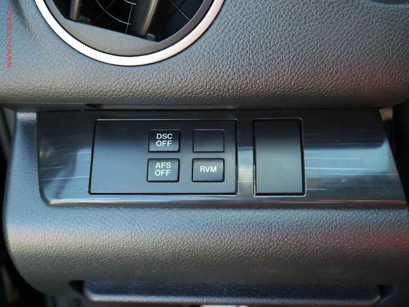 Mazda 6 (2009) 2.5 16V, AC, tempo, xenon - fotka 18 z 20