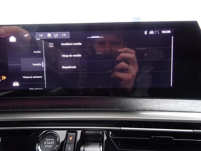 Peugeot 5008 (2026) GT Hybrid 145k e-DCS6 - fotka 52 z 56