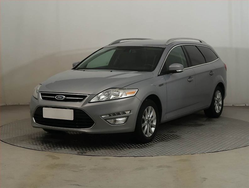Ford Mondeo (2011) 2.0 TDCi, Tempomat - fotka 2 z 14