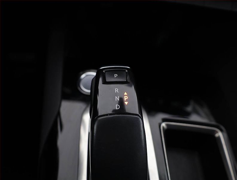 Peugeot 3008 (2017) GT Line 1.6 THP, Automat - fotka 15 z 20