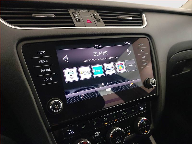 Škoda Octavia (2019) Ambition 1.5 TSI, Tempomat - fotka 13 z 21