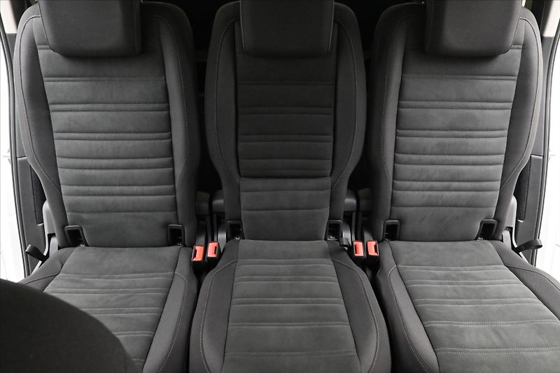 Volkswagen Touran 2,0 TDI 110kW DSG LED TAŽNÉ Zá - fotka 28 z 32
