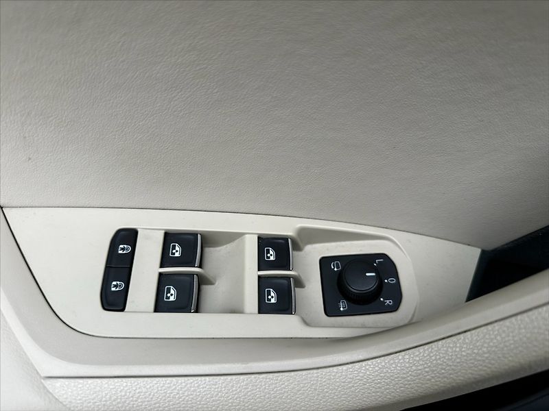 Škoda Kodiaq 2,0 FSI 158kW-4x4-CZ-servis-vý - fotka 23 z 51