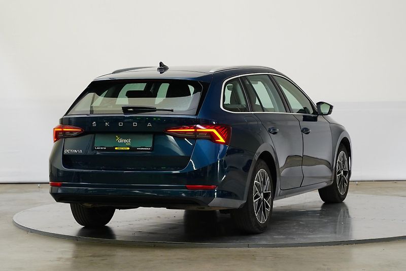 Škoda Octavia - fotka 2 z 27