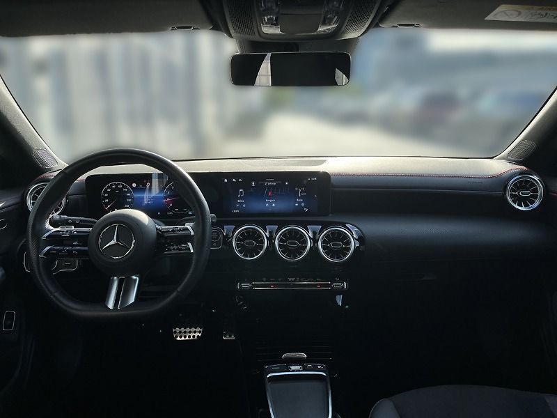 Mercedes-Benz CLA Shooting Brake 200 Shooting Br - fotka 14 z 18