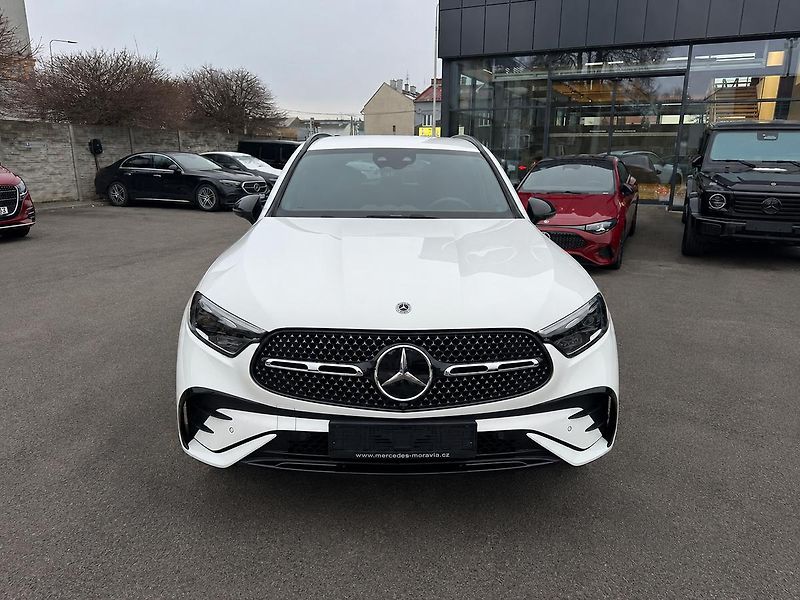 Mercedes-Benz GLC (2025) 220 d 4MATIC - fotka 2 z 23