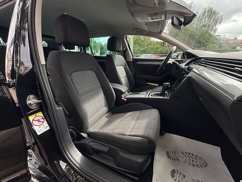 Volkswagen Passat 1.5TSI/2022/1MAJ.TAŽ.DPH.ACC-Z - fotka 27 z 52