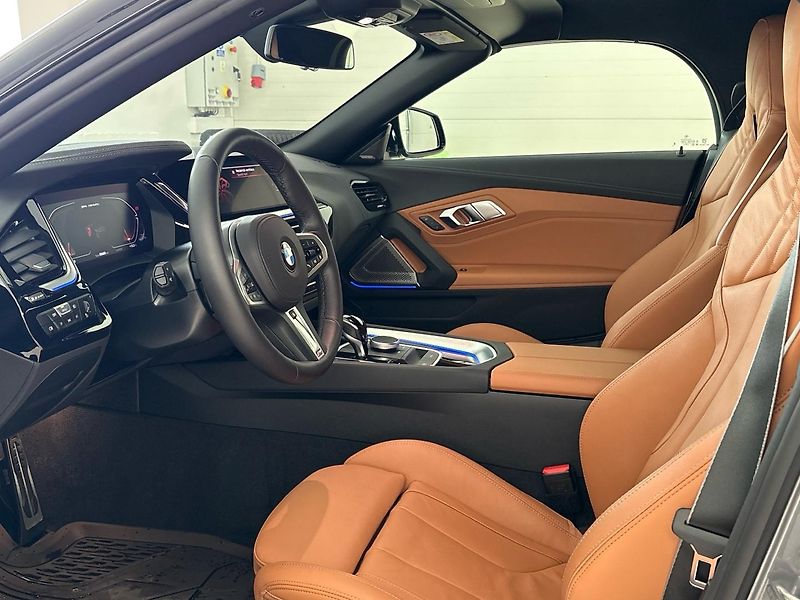 BMW Z4 (2026) M40i + Pakety - fotka 6 z 29