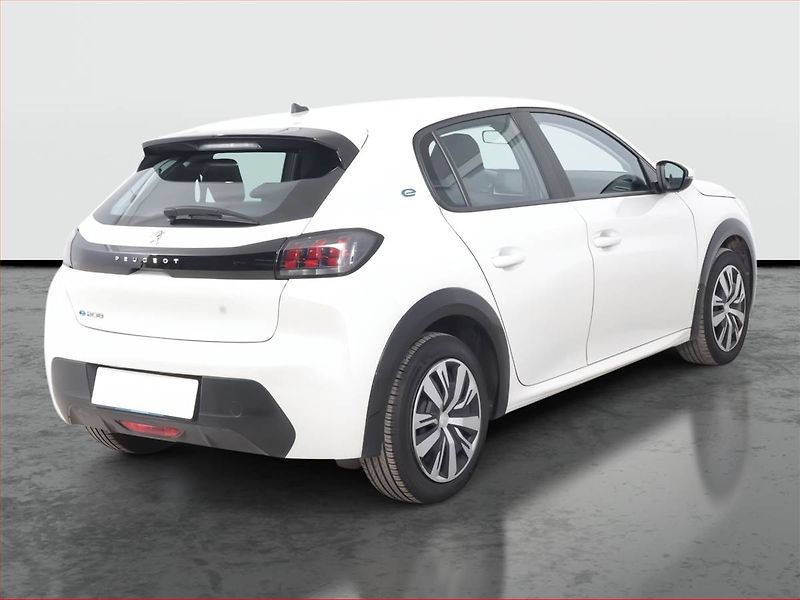 Peugeot 208 (2020) Active 50 kWh, SoH 85% - fotka 5 z 16