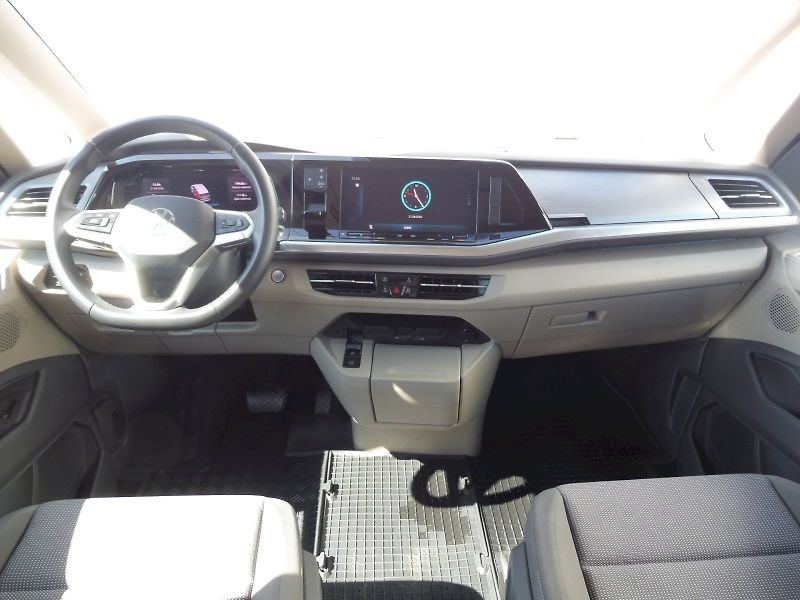 Volkswagen Multivan (2025) Long Life 1,5 TSI PHEV 180kW D - fotka 5 z 30