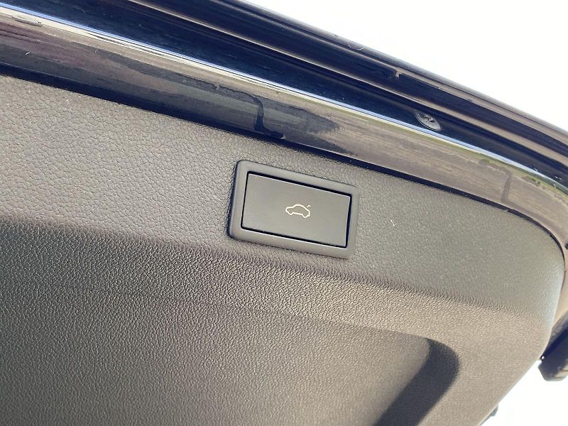 Škoda Superb (2022) Combi 2.0 TDI DSG Sportline - fotka 29 z 35