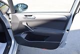 Volkswagen Touran (2019) 1.5TSI 110kw CLBMT 7MÍST TAŽNÉ - náhled 39