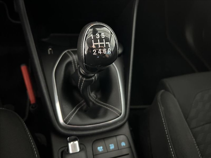 Ford Fiesta 1,0   EcoBoost,TITANIUM - fotka 19 z 22