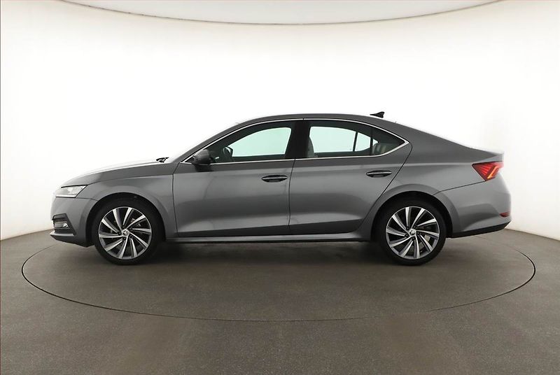 Škoda Octavia (2023) Style 1.5 TSI - fotka 3 z 17