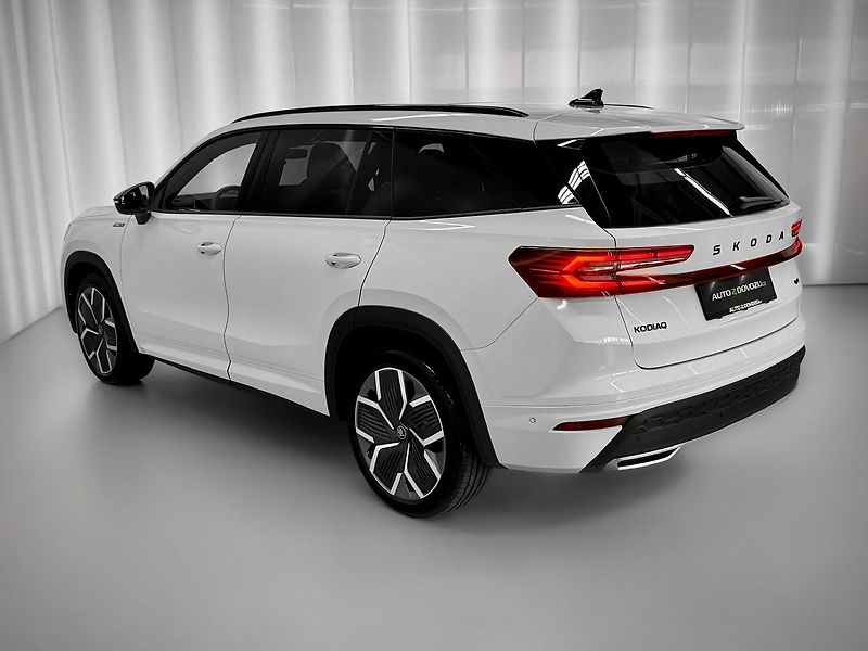 Škoda Kodiaq 2.0TDI DSG 4X4 SPORTLINE, WEBA - fotka 4 z 33