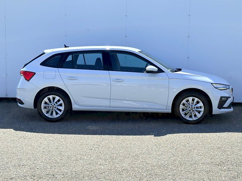 Škoda Scala (2025) 1.0 TSI / 85 kW / SELECTION - fotka 18 z 28
