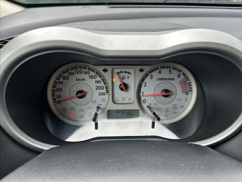 Nissan Note 1,6 KLIMA - fotka 15 z 19