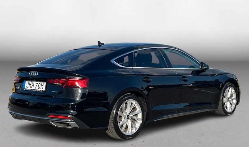 Audi A5 Sportback 45 TFSI Q Matrix Kam - fotka 6 z 24