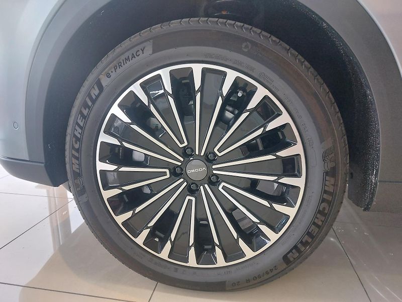 Omoda 9 (2025) SHS PREMIUM - fotka 12 z 14