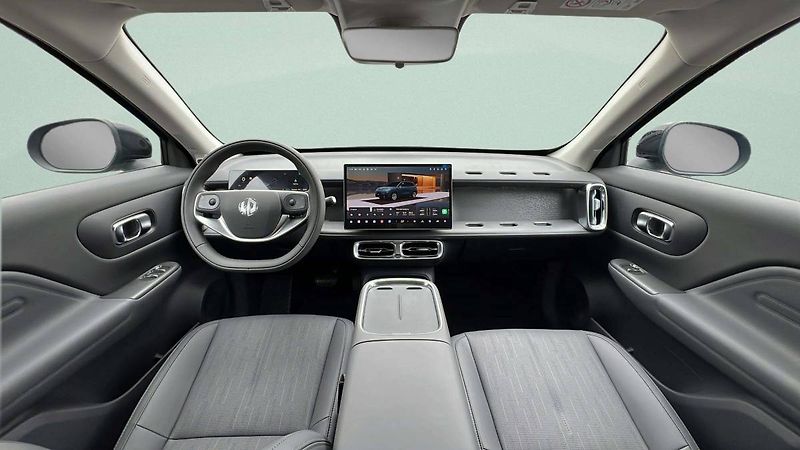 Leapmotor B10 (2026) Design hybrid EV baterie 18,8k - fotka 14 z 30