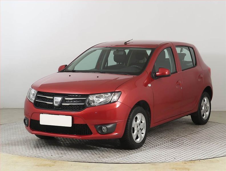 Dacia Sandero (2016) 1.2 16V, Park. senzory - fotka 2 z 14