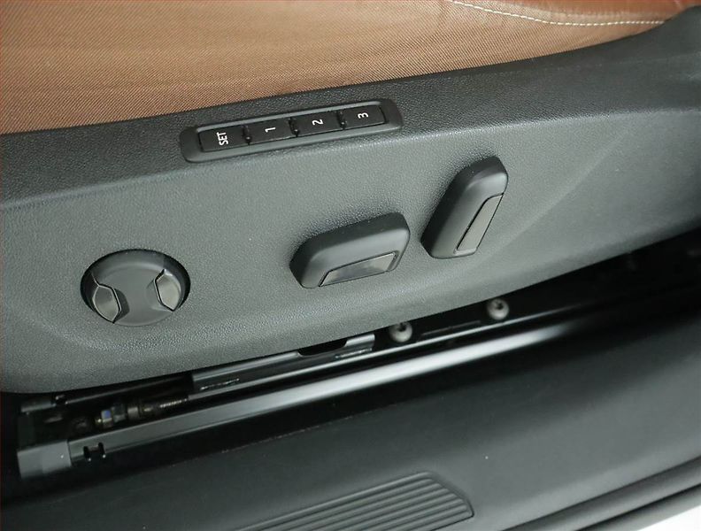 Škoda Enyaq (2021) iV 80 (82 kWh), SoH 92% - fotka 15 z 20