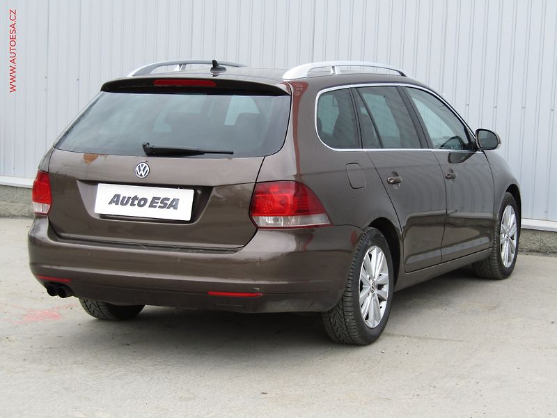 Volkswagen Golf (2011) 1.4TSi, AC, bixen, panor - fotka 4 z 16