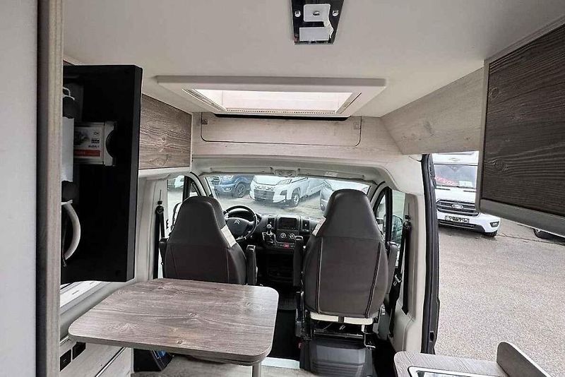 Obytné auto Eura Mobil Profila T 695 EB.