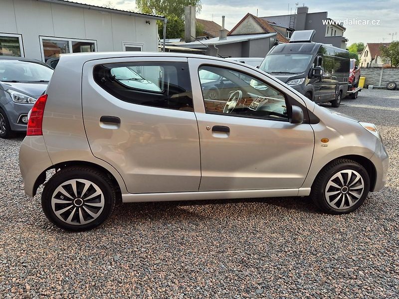 Suzuki Alto (2009) 1.0i 50KW klima El.předni okna - fotka 14 z 54