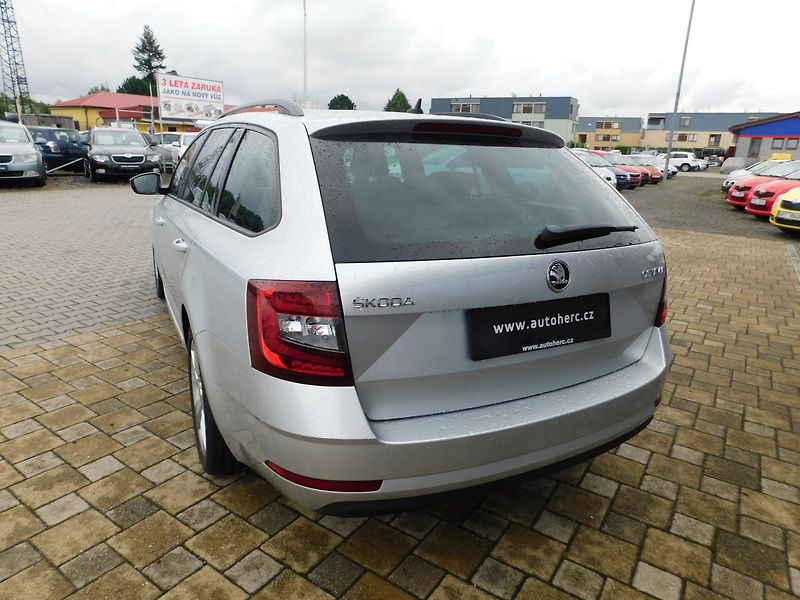 Škoda Octavia (2017) III KOMBI 1.4 TSI AUTOMAT - fotka 5 z 39