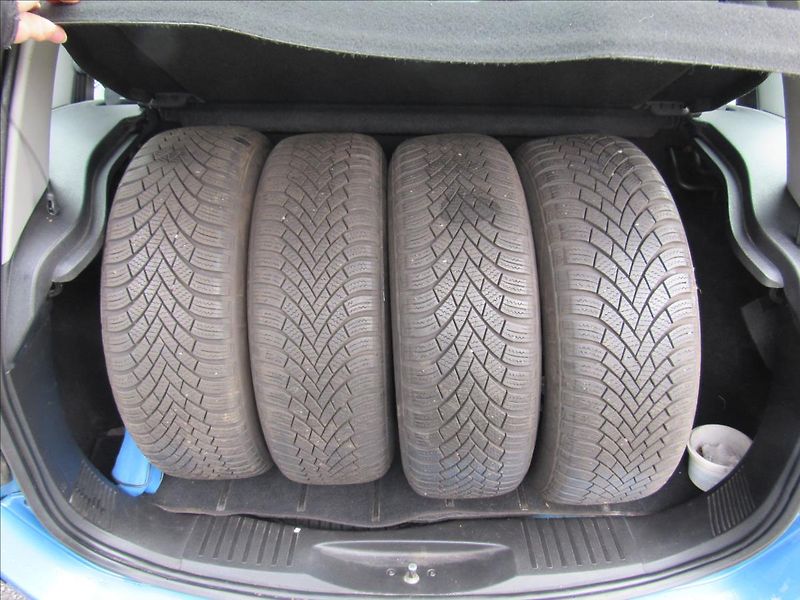 Ford Fusion 1,4 i 59KW 1.Majitel - fotka 23 z 28