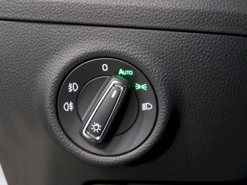 Škoda Superb (2019) STYLE 2.0TDI 140KW 4x4 DSG WEB - fotka 36 z 42