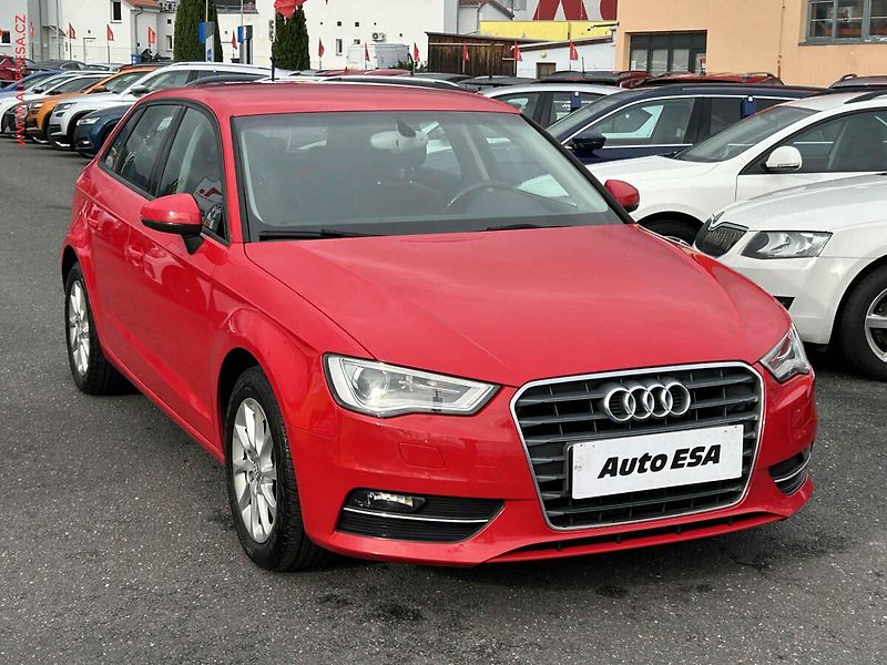 Audi A3 (2015) 1.2TFSi, 2.maj,ČR, autoAC - fotografie inzerátu