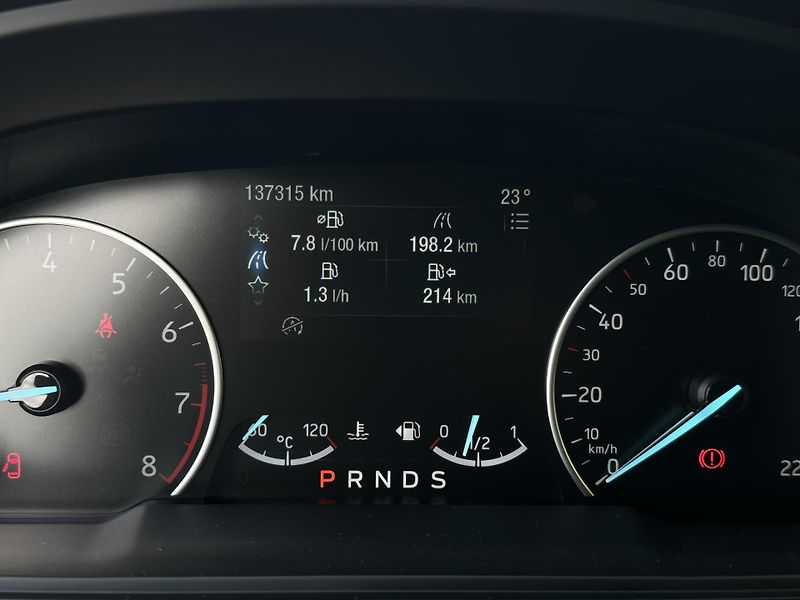 Ford EcoSport (2019) 1.0/92kW*ST-Line*Xenon*Automat - fotka 10 z 34