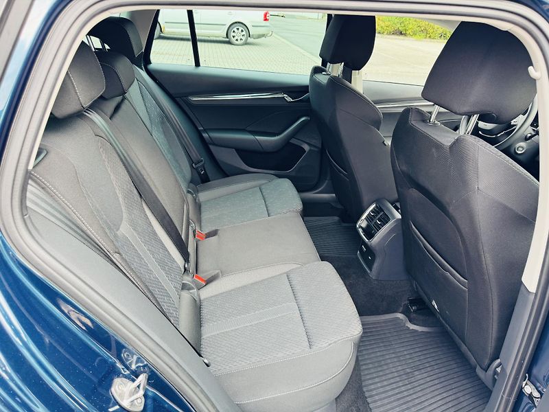 Škoda Octavia (2023) Style Plus, e-TEC DSG, záruka  - fotka 15 z 27