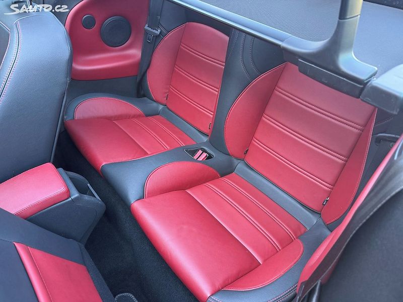 Renault Mégane 2.0 dCi 118kW - fotka 25 z 43