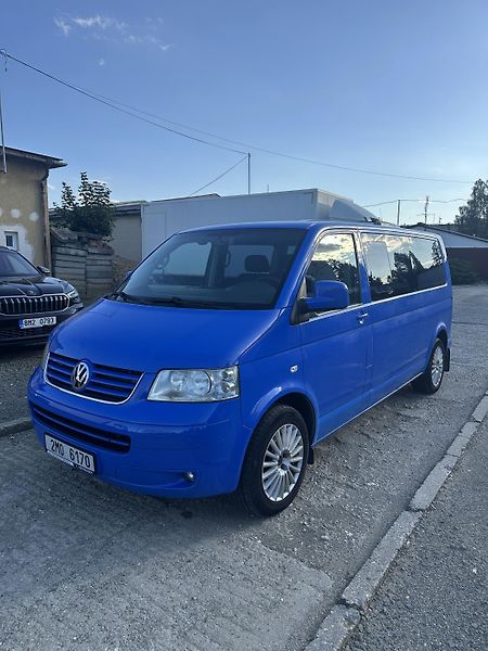 Volkswagen Caravelle (2005) 2.5 TDI 128kw 4x4 8 míst - fotka 1 z 19