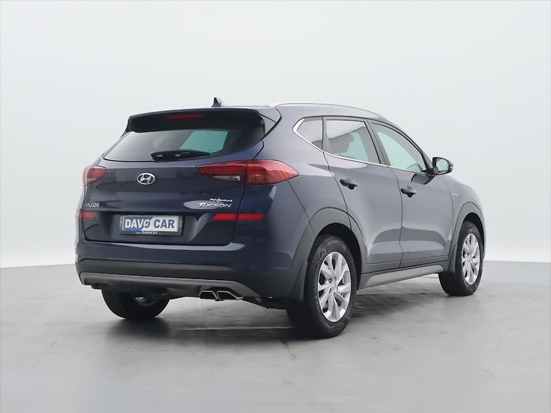 Hyundai Tucson 1,6 CRDI 100 kW CZ 1.Maj. - fotka 7 z 30