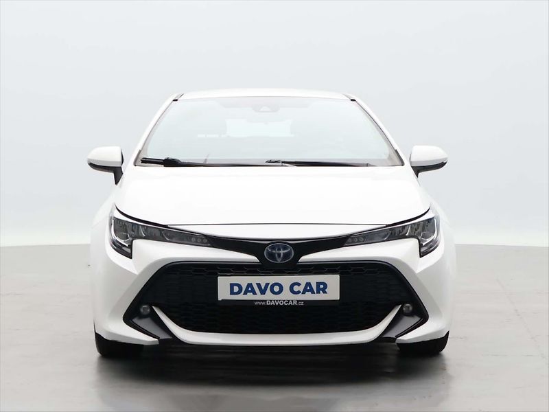 Toyota Corolla 1,8 Hybrid 72kW Aut. CZ DPH - fotka 2 z 24
