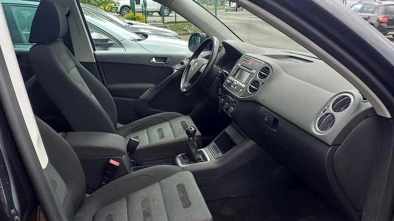 Volkswagen Tiguan (2008) SPORT  1.4 Tsi  4x4    - fotka 34 z 34