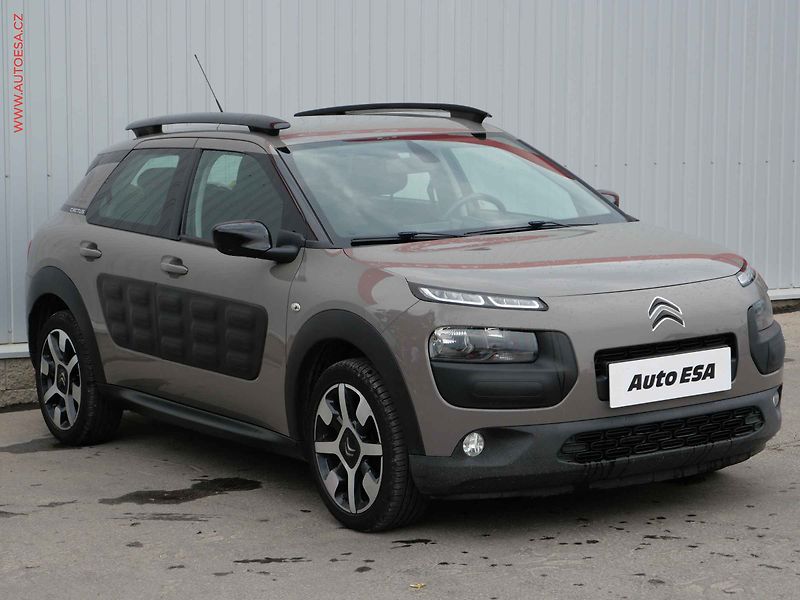 Citroën C4 Cactus (2015) 1.2 PT, ČR, AC, tempo, park - fotografie inzerátu
