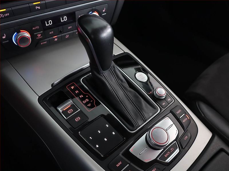Audi A6 (2015) 3.0 TDI, 4X4, Automat, Kůže - fotka 13 z 29