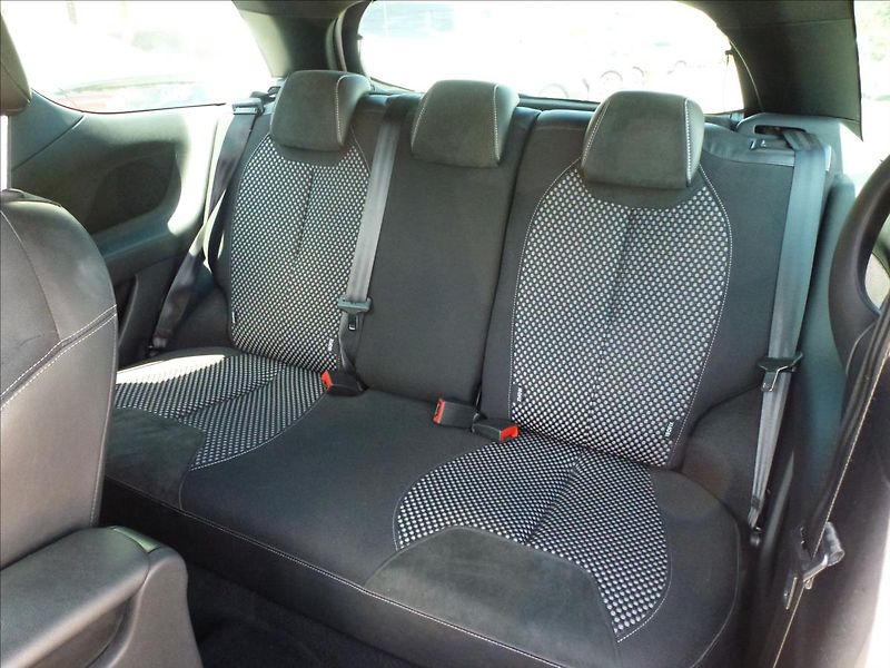 Citroën DS3 1,6 16V VTi THP SportChic - fotka 20 z 49